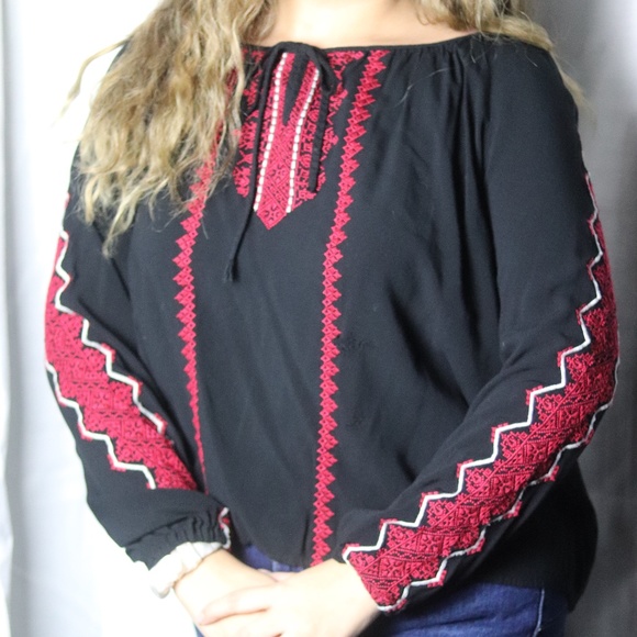 Charlotte Russe Embroidered V-Neck Blouse W/ Ties - Picture 2 of 2